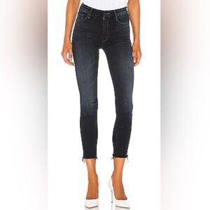 MOTHER High Waisted Looker Ankle Fray In Last Call Wash” Size 28